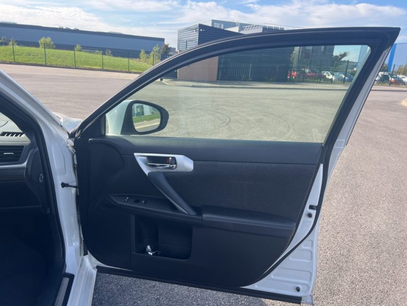 LEXUS CT 200H F-SPORT 136CH HYBRIDE 2012