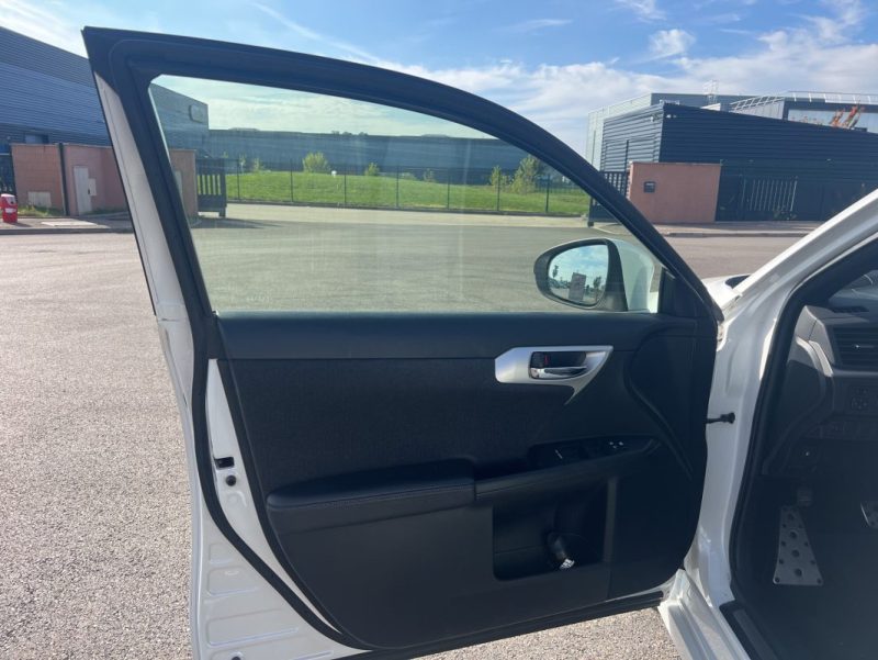 LEXUS CT 200H F-SPORT 136CH HYBRIDE 2012