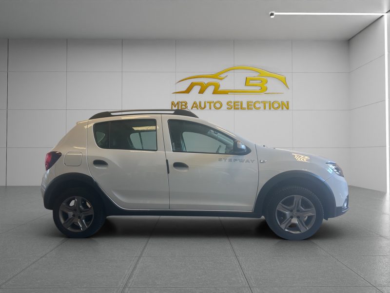 DACIA SANDERO 0.9 TCE *BOITE AUTO* 90 CV.