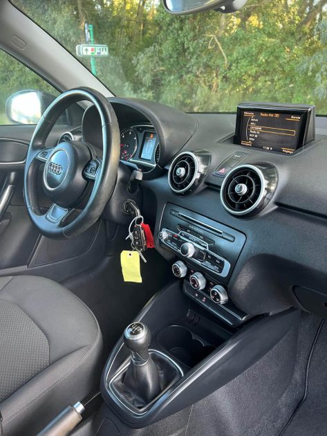 AUDI A1 SPORTBACK 1.4 TDI 90CH S LINE  2016