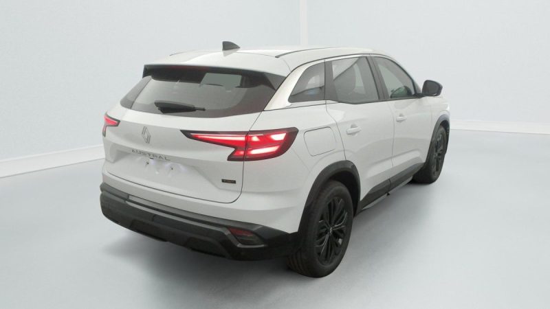 RENAULT AUSTRAL  NOUVEAU FULL HYBRID E-TECH 200 CH EVOLUTION 2025