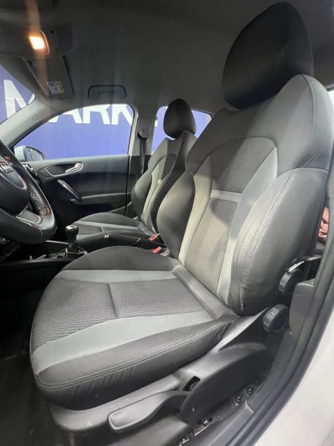 AUDI A1  SPORTBACK PHASE 2 1.0 TFSI 82CH (8XA, 8XF) 0001