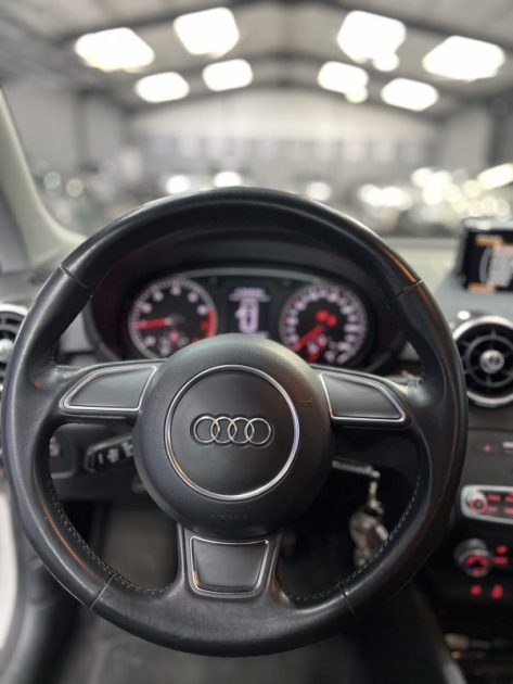 AUDI A1  SPORTBACK PHASE 2 1.0 TFSI 82CH (8XA, 8XF) 0001