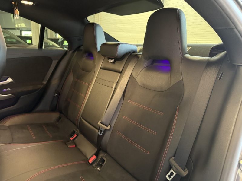 MERCEDES-BENZ CLA 180d 1.5 116cv 7G-DCT AMG-Line - Suivi Mercedes - Toit ouvrant