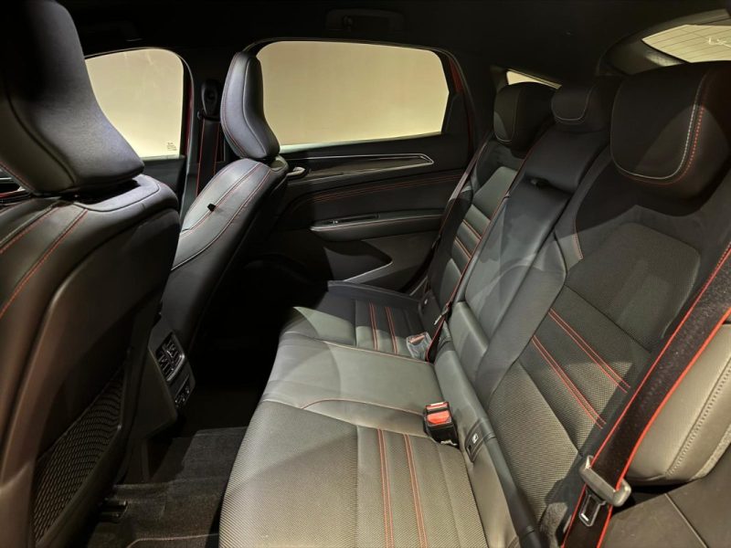 RENAULT ARKANA 1.3 TCE RS LINE 160 EDC / TOIT NOIR / BECQUET NOIR / 1ERE MAIN / ENTRETIEN RENAULT  2022