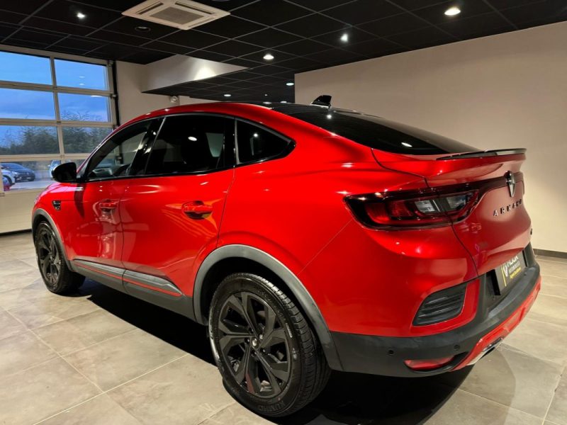 RENAULT ARKANA 1.3 TCE RS LINE 160 EDC / TOIT NOIR / BECQUET NOIR / 1ERE MAIN / ENTRETIEN RENAULT  2022