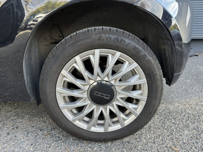 FIAT 500 0.9 85CH BVA TOIT OUVRANT / APPLE CARPLAY / MOTEUR A CHAINE 