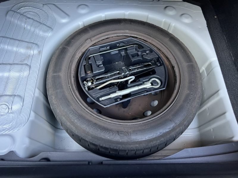 CITROEN C4 II 1.4 VTI 120 Cv VENTE EN ETAT / FRAIS MECANIQUES ET ESTHETIQUES - BIEN LIRE L ANNONCE