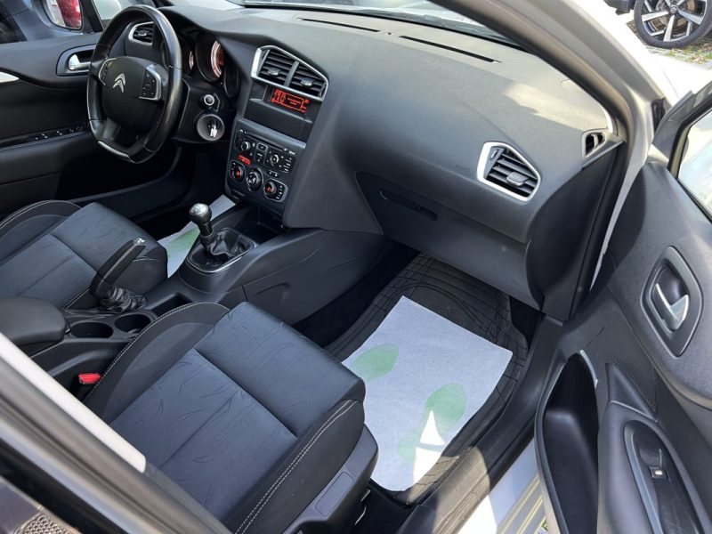 CITROEN C4 II 1.4 VTI 120 Cv VENTE EN ETAT / FRAIS MECANIQUES ET ESTHETIQUES - BIEN LIRE L ANNONCE