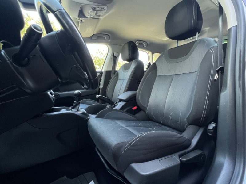 CITROEN C4 II 1.4 VTI 120 Cv VENTE EN ETAT / FRAIS MECANIQUES ET ESTHETIQUES - BIEN LIRE L ANNONCE