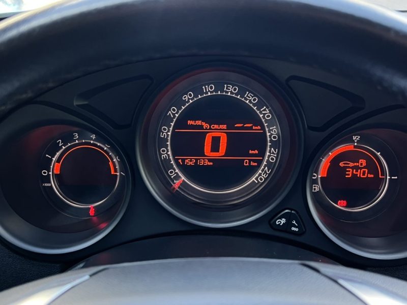 CITROEN C4 II 1.4 VTI 120 Cv VENTE EN ETAT / FRAIS MECANIQUES ET ESTHETIQUES - BIEN LIRE L ANNONCE