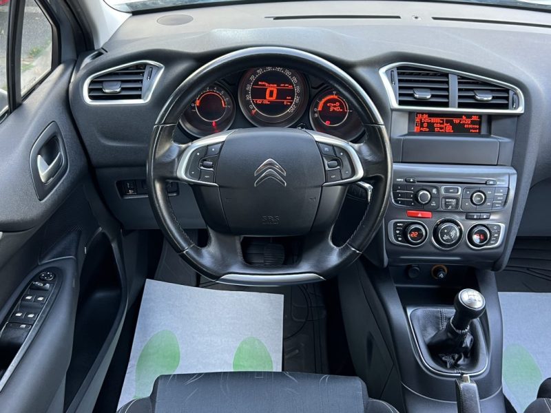CITROEN C4 II 1.4 VTI 120 Cv VENTE EN ETAT / FRAIS MECANIQUES ET ESTHETIQUES - BIEN LIRE L ANNONCE