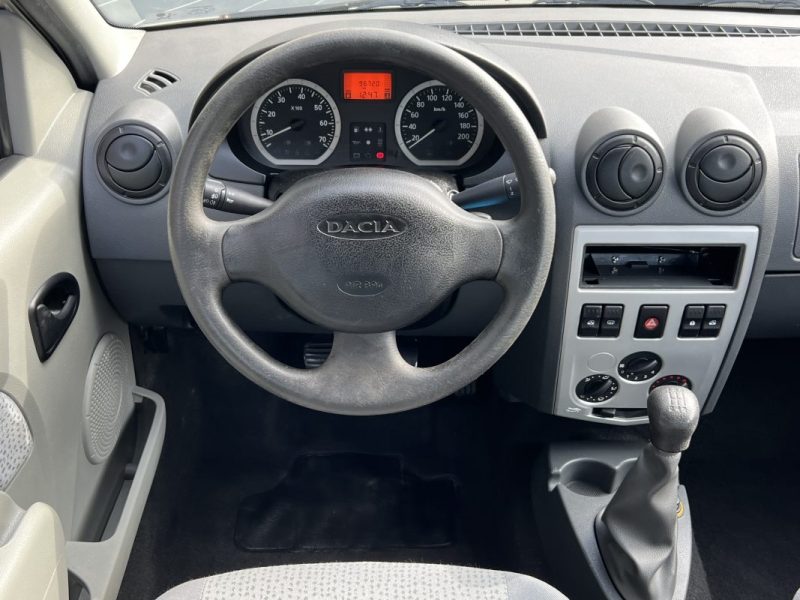 DACIA LOGAN 1.4 Mpi 75 - FRAIS MECANIQUES A PREVOIR / VENTE EN ETAT - BIEN LIRE L ANNONCE