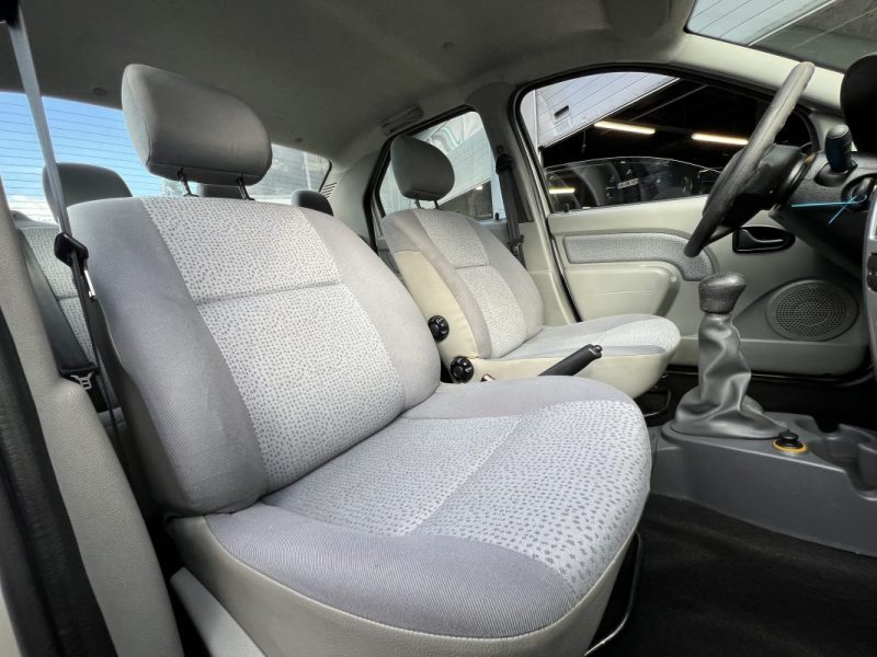 DACIA LOGAN 1.4 Mpi 75 - FRAIS MECANIQUES A PREVOIR / VENTE EN ETAT - BIEN LIRE L ANNONCE