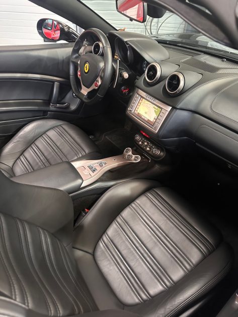 FERRARI CALIFORNIA 4.3 490 CV +30 2012