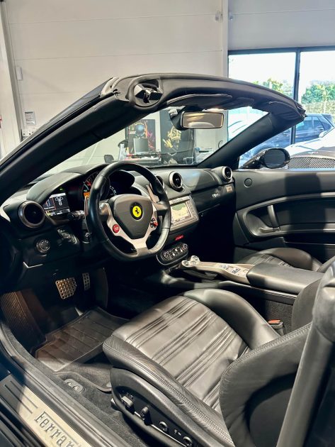FERRARI CALIFORNIA 4.3 490 CV +30 2012