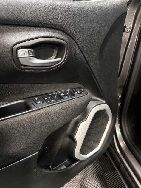 JEEP RENEGADE 1.4 MULTIAIR S&S 140CH LONGITUDE BVA