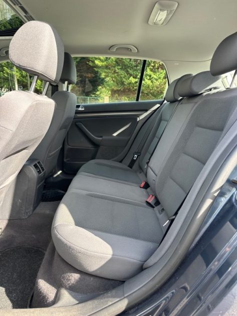 VOLKSWAGEN GOLF 5 1.6L 102 CV / 133KM / Toit Ouvrant / Clim / Paiement 4 ou 10 fois possible