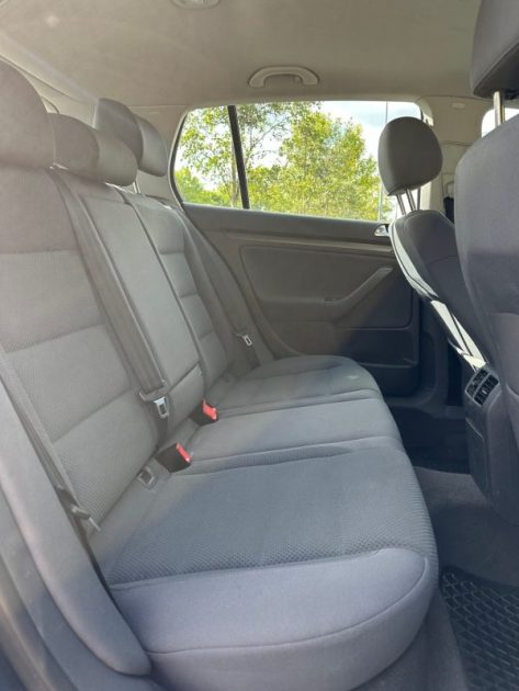 VOLKSWAGEN GOLF 5 1.6L 102 CV / 133KM / Toit Ouvrant / Clim / Paiement 4 ou 10 fois possible