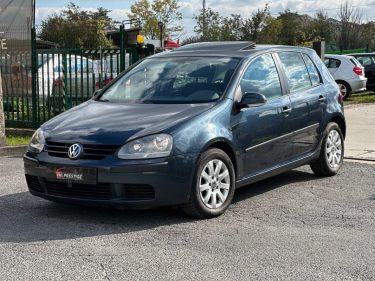 VOLKSWAGEN GOLF 5 1.6L 102 CV / 133KM / Toit Ouvrant / Clim / Paiement 4 ou 10 fois possible