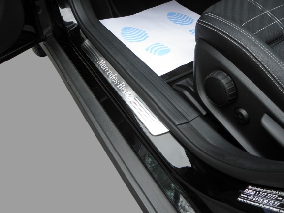 MERCEDES GLA 200 155 CH SENSATION 7G-DCT 2016