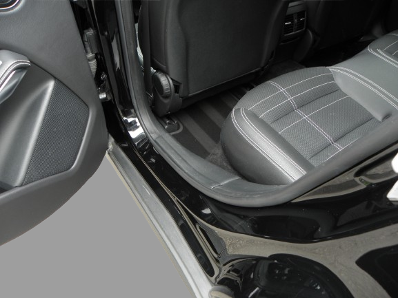 MERCEDES GLA 200 155 CH SENSATION 7G-DCT 2016