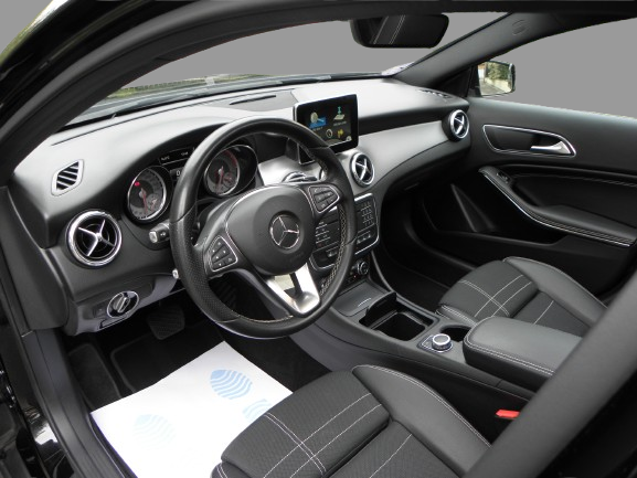 MERCEDES GLA 200 155 CH SENSATION 7G-DCT 2016