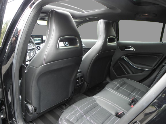 MERCEDES GLA 200 155 CH SENSATION 7G-DCT 2016