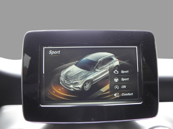 MERCEDES GLA 200 155 CH SENSATION 7G-DCT 2016