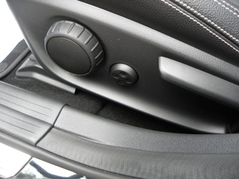 MERCEDES GLA 200 155 CH SENSATION 7G-DCT 2016