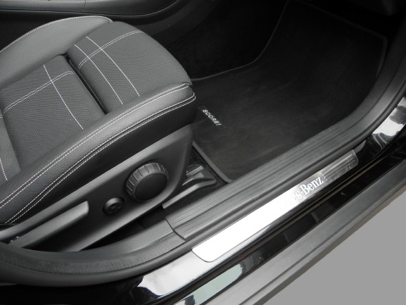 MERCEDES GLA 200 155 CH SENSATION 7G-DCT 2016