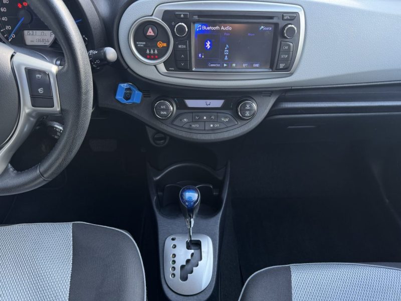 Toyota Yaris Hybrid 100ch 5p Business - Entretien Complet Toyota