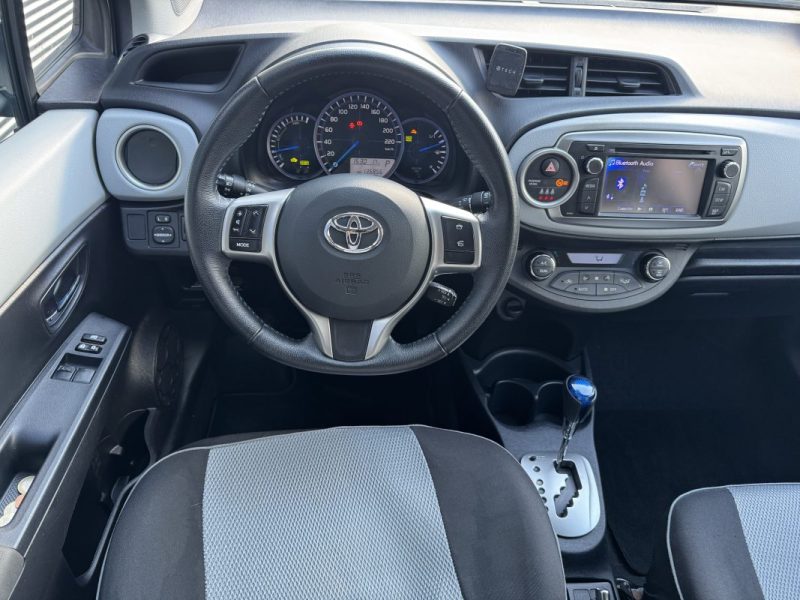 Toyota Yaris Hybrid 100ch 5p Business - Entretien Complet Toyota