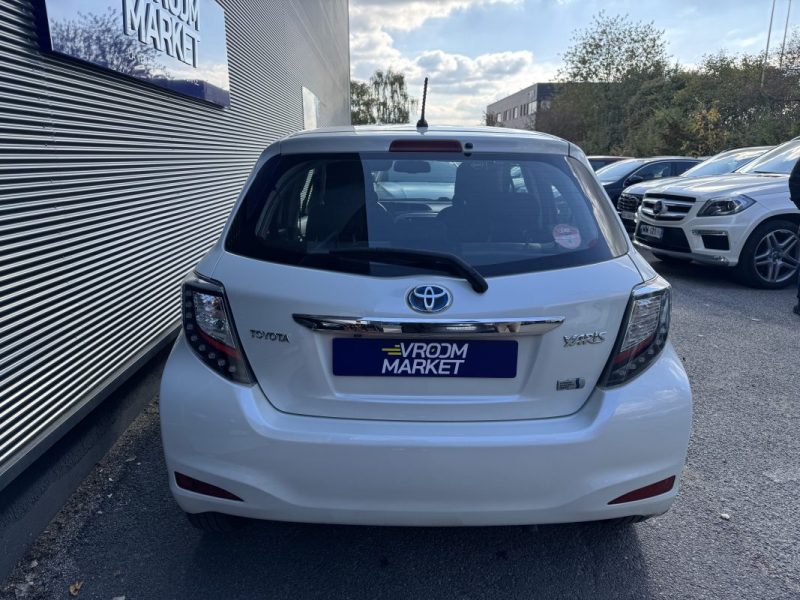 Toyota Yaris Hybrid 100ch 5p Business - Entretien Complet Toyota