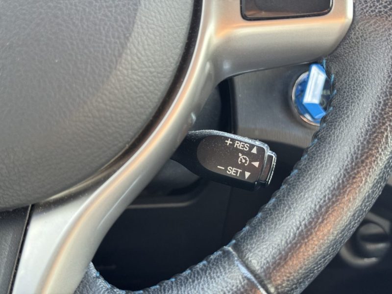 Toyota Yaris Hybrid 100ch 5p Business - Entretien Complet Toyota