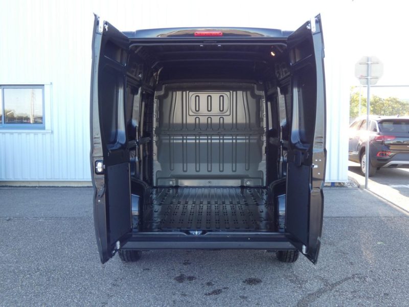 CITROËN JUMPER FOURGON TOLE 35 L2H2 180 S S BVA8 2025