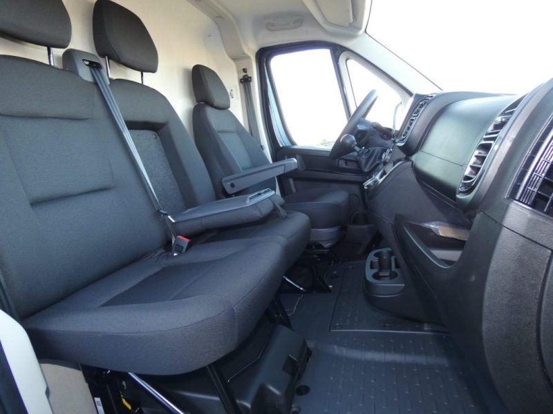 CITROËN JUMPER FOURGON TOLE 35 L2H2 180 S S BVA8 2025