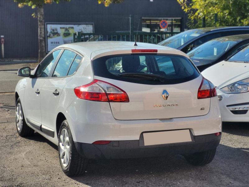 RENAULT MEGANE 1.5 DCI 110 CV - GARANTIE 12 mois - LIMITED - KIT EMBRAYAGE NEUF