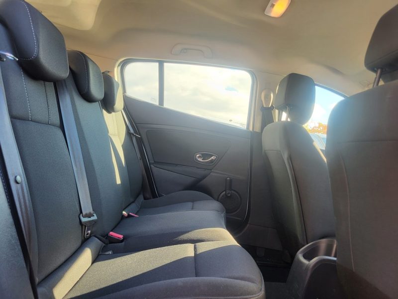 RENAULT MEGANE 1.5 DCI 110 CV - GARANTIE 12 mois - LIMITED - KIT EMBRAYAGE NEUF