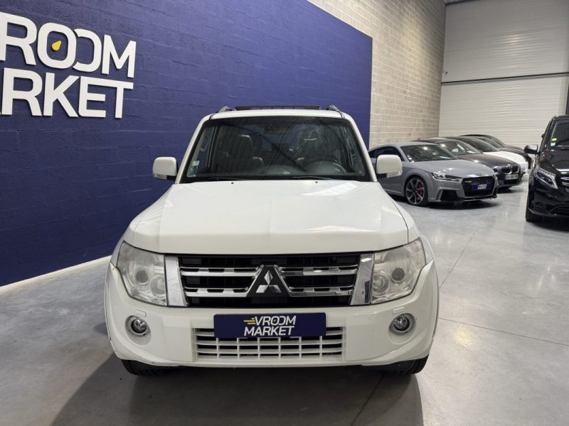 MITSUBISHI PAJERO 3.2 DI-D 200 30TH ANNIVERSARY BVA / SUIVI D'ENTRETIEN 