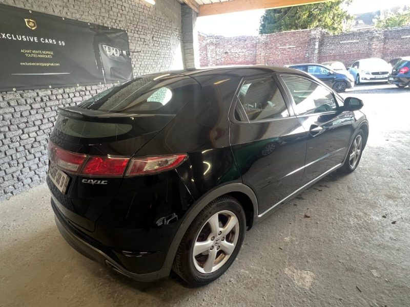 HONDA CIVIC 8 1.3 VTEC - 16V GARANTIE 6 MOIS  2009