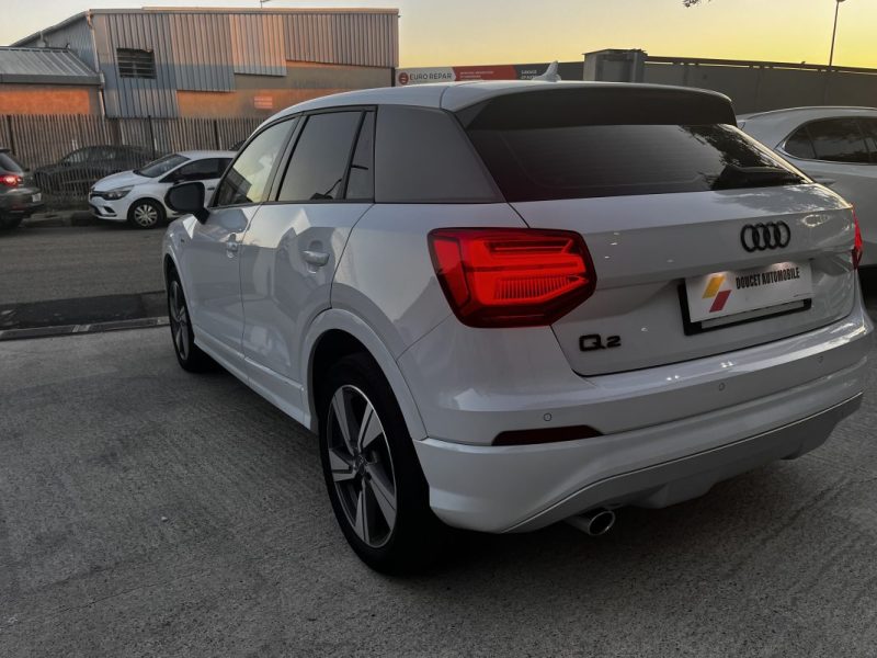 AUDI Q2 1.6 TDI 116CH S LINE 