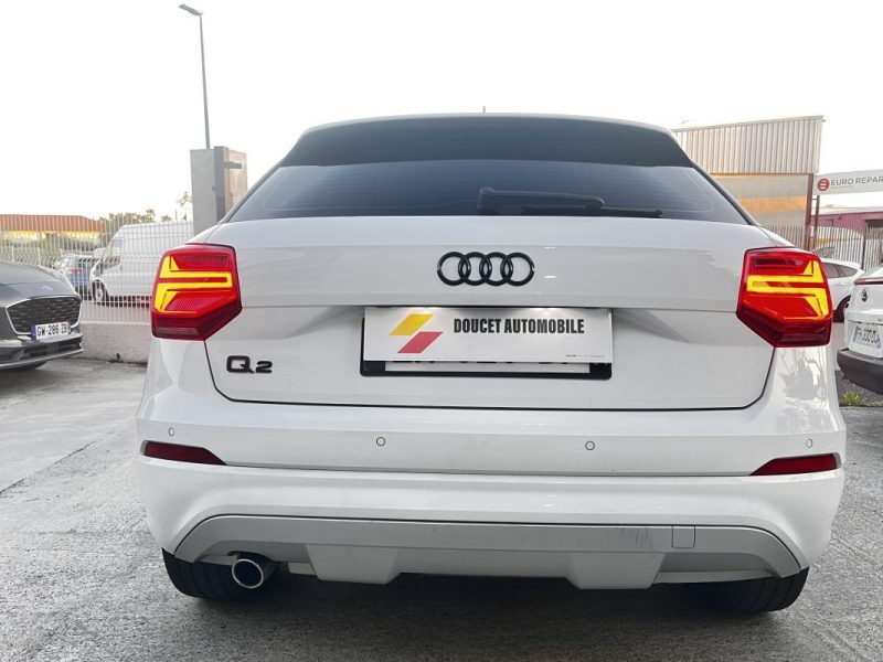 AUDI Q2 1.6 TDI 116CH S LINE 