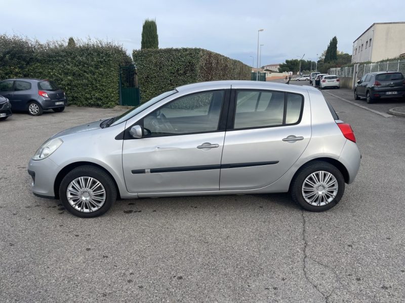 RENAULT CLIO DYNAMIQUE 1.6 16V 110CV CT OK CLIM