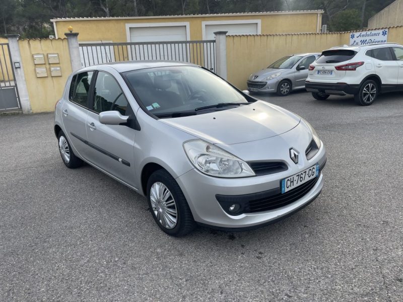 RENAULT CLIO DYNAMIQUE 1.6 16V 110CV CT OK CLIM
