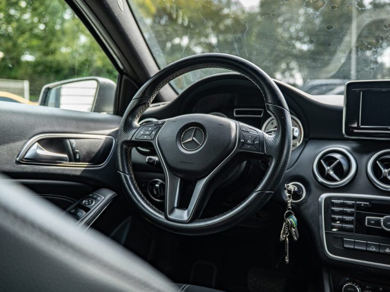 MERCEDES CLASSE A 200 SPORT 1.6 156Cv 7G-DCT