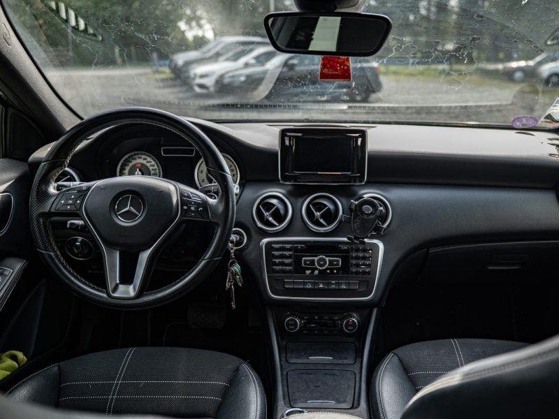 MERCEDES CLASSE A 200 SPORT 1.6 156Cv 7G-DCT