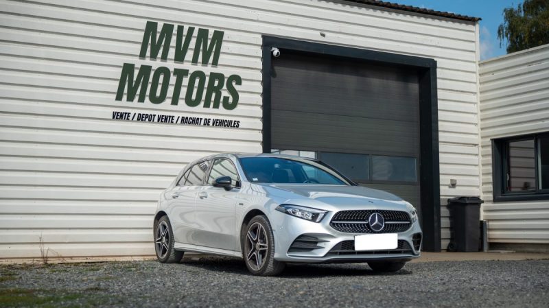 MERCEDES CLASSE A 250E  218Cv AMG LINE 8G-DCT