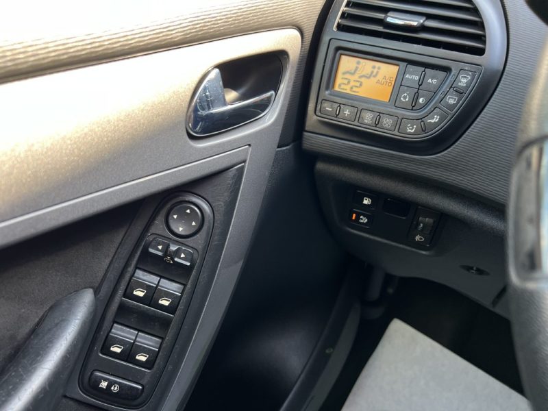 CITROEN C4 PICASSO GRAND 2.0 Hdi 136 BRUIT ROULEMENT BOITE AUTO VENTE EN ETAT - BIEN LIRE L ANNONCE