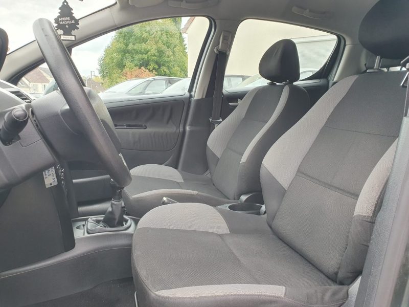 PEUGEOT 207 1.4 HDI 70CV *TRENDY* GARANTIE REVISE 